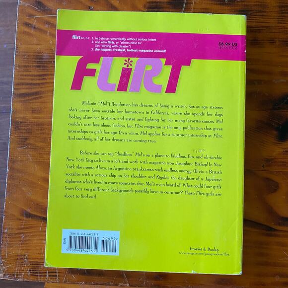 Flirt Bundle of 2 Paperback Chapter Books - Picture 12 of 13